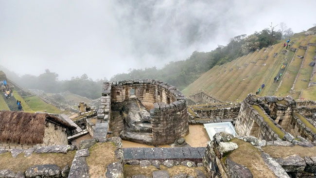 Machu Picchu Pueblo, Aguas Calientes e Ruínas Incas 13