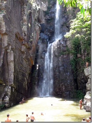 Cachoeira-Veu-da-Noiva-Serra-do-Cipo-MG