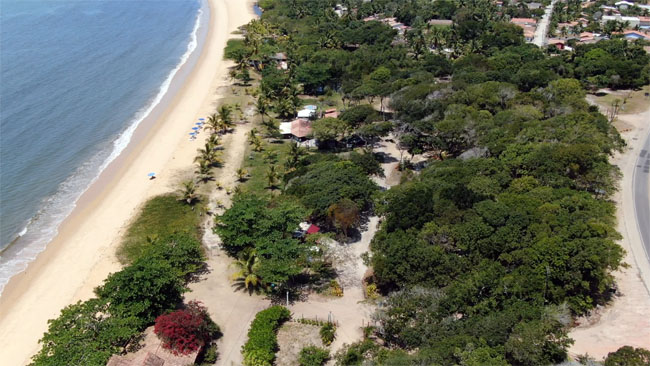 Camping Mutari na beira da praia de Mutari em Cabralia na Bahia
