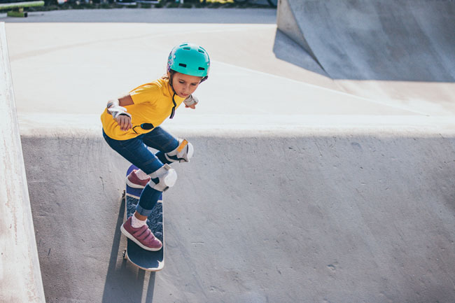 Skate, esporte de aventura para criançada - iStock